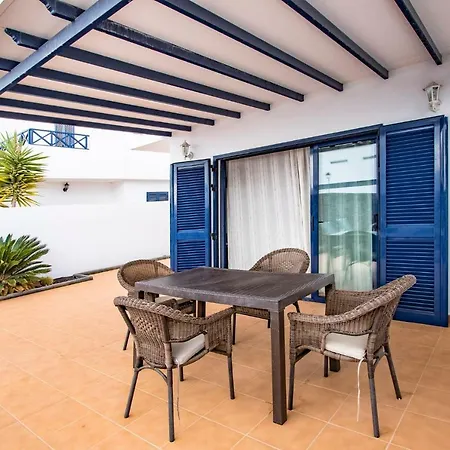 Teresa Marina Playa Blanca (Lanzarote)